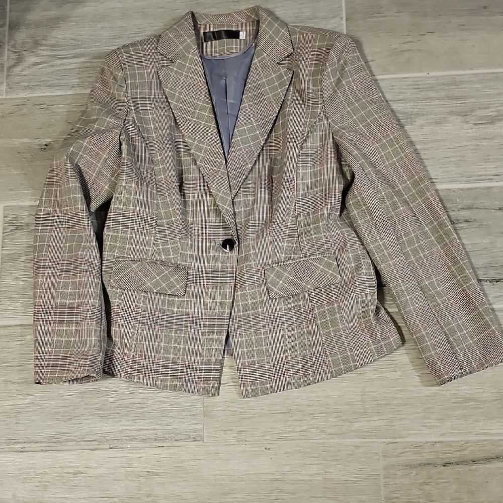 Source Unknown Plaid Women's Blazer And Slacks